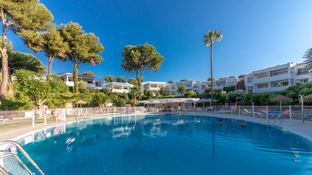 Продаж нерухомості в Іспанії на узбережжі Коста дель Солі